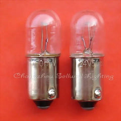 Set of 10 miniature bulbs 24V 50mA BA9S base T10x28 size for lighting use