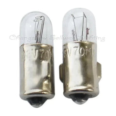 Two miniature 28V 70mA BA7S T7x20 A107 automotive light bulbs