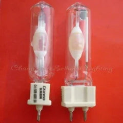 Metal halide lamp 220V 150W G12 base 4000K color temperature A677 model on red background